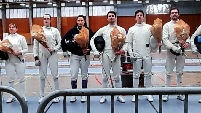 photo équipe cercle de l'épée de châteauroux