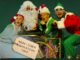 photo du père noël en compagnie de 3 autres personnes déguisées en lutin